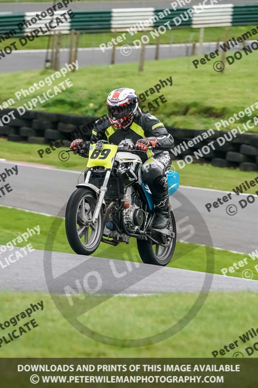 cadwell no limits trackday;cadwell park;cadwell park photographs;cadwell trackday photographs;enduro digital images;event digital images;eventdigitalimages;no limits trackdays;peter wileman photography;racing digital images;trackday digital images;trackday photos